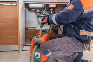 Gaziosmanpasa Lavabo Tikali Boru Açma